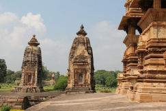 Parvati Temple next to the Vishvanatha Temple